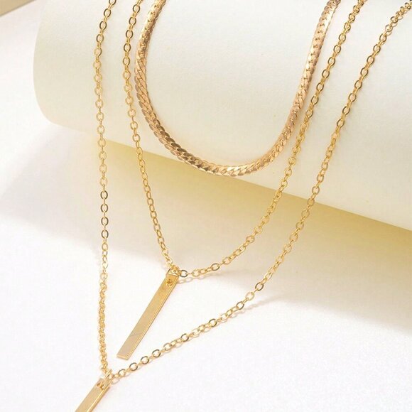 Yellow Gold Casual Women's Snake Bone Chain Multilayer Pendant Necklace - Picture 4 of 5